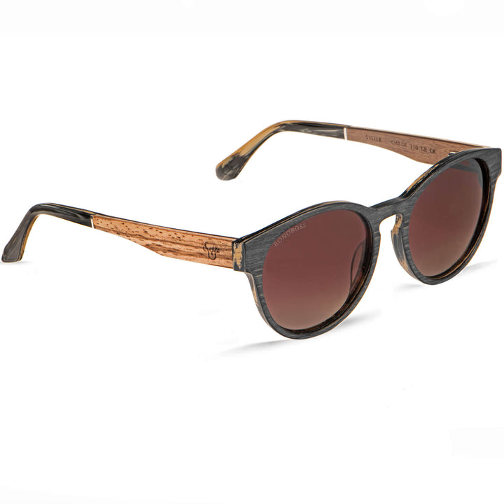 Chiloé 110 Wood gafas de sol café perspectiva 3/4 para mujer #color_brown