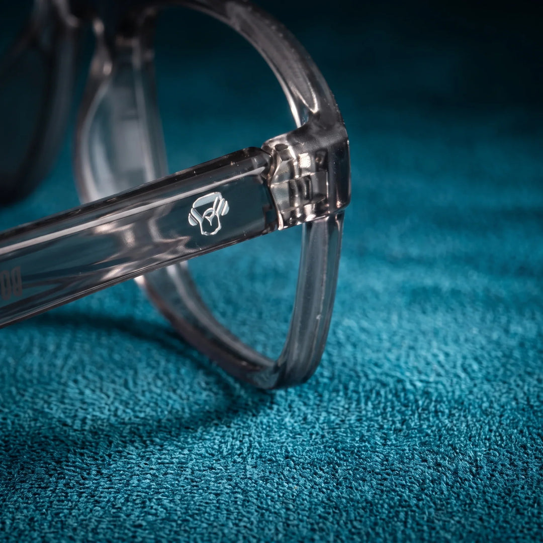 Lentes ópticos deportivos Bonoboss Bryant Verde detalle bisagra #color_verde