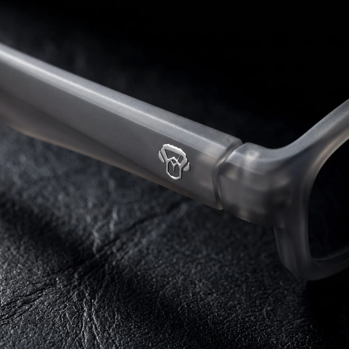 Lentes ópticos deportivos Bonoboss Simone Verde detalle logo emblema #color_verde