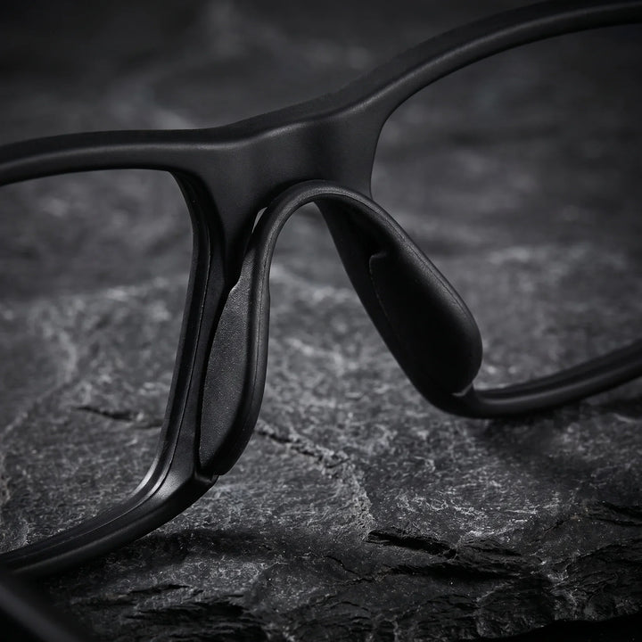 Lentes ópticos deportivos Bonoboss Senna Negro detalle nariz interna #editorial_grip_nariz #color_negro