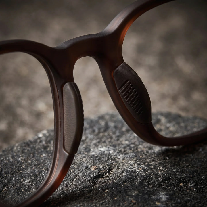 Lentes ópticos deportivos Bonoboss Serena Naranjo detalle nariz interna #editorial_grip_nariz #color_naranjo