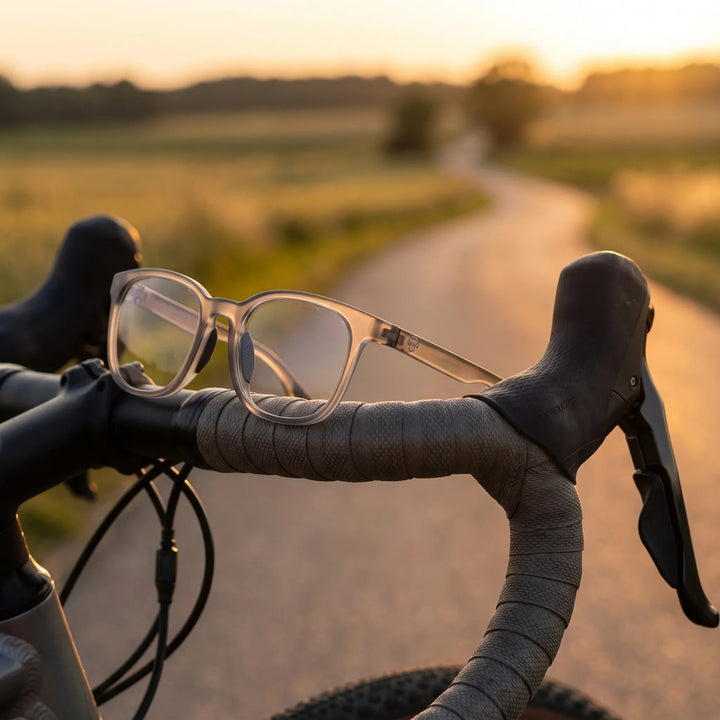 Lentes ópticos deportivos Bonoboss Serena Gris bici manubrio #editorial_lifestyle3 #color_gris