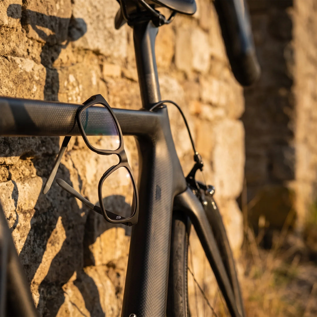 Lentes ópticos deportivos Bonoboss Phelps Negro bici cuadro #editorial_lifestyle4 #color_negro