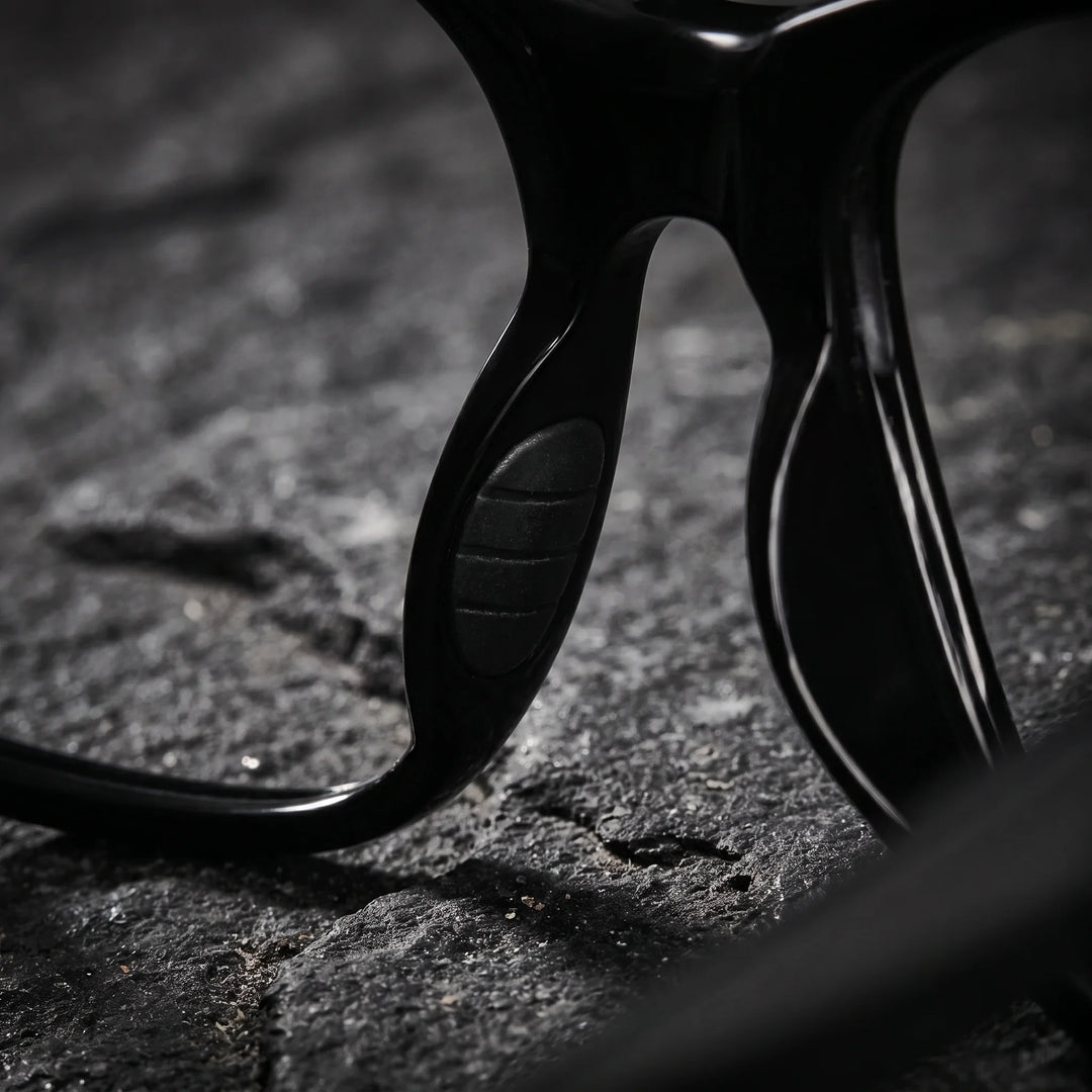 Lentes ópticos deportivos Bonoboss Comaneci Negro detalle nariz interna #editorial_grip_nariz #color_negro