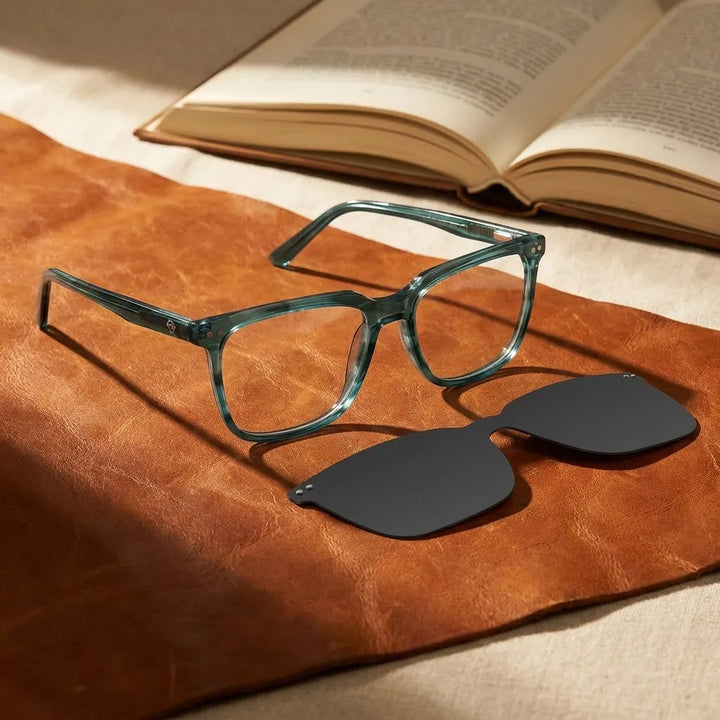 Bonoboss Selknam Clip Sol Verde - detalle armazon clip-on still life close-up #editorial_armazon #color_verde
