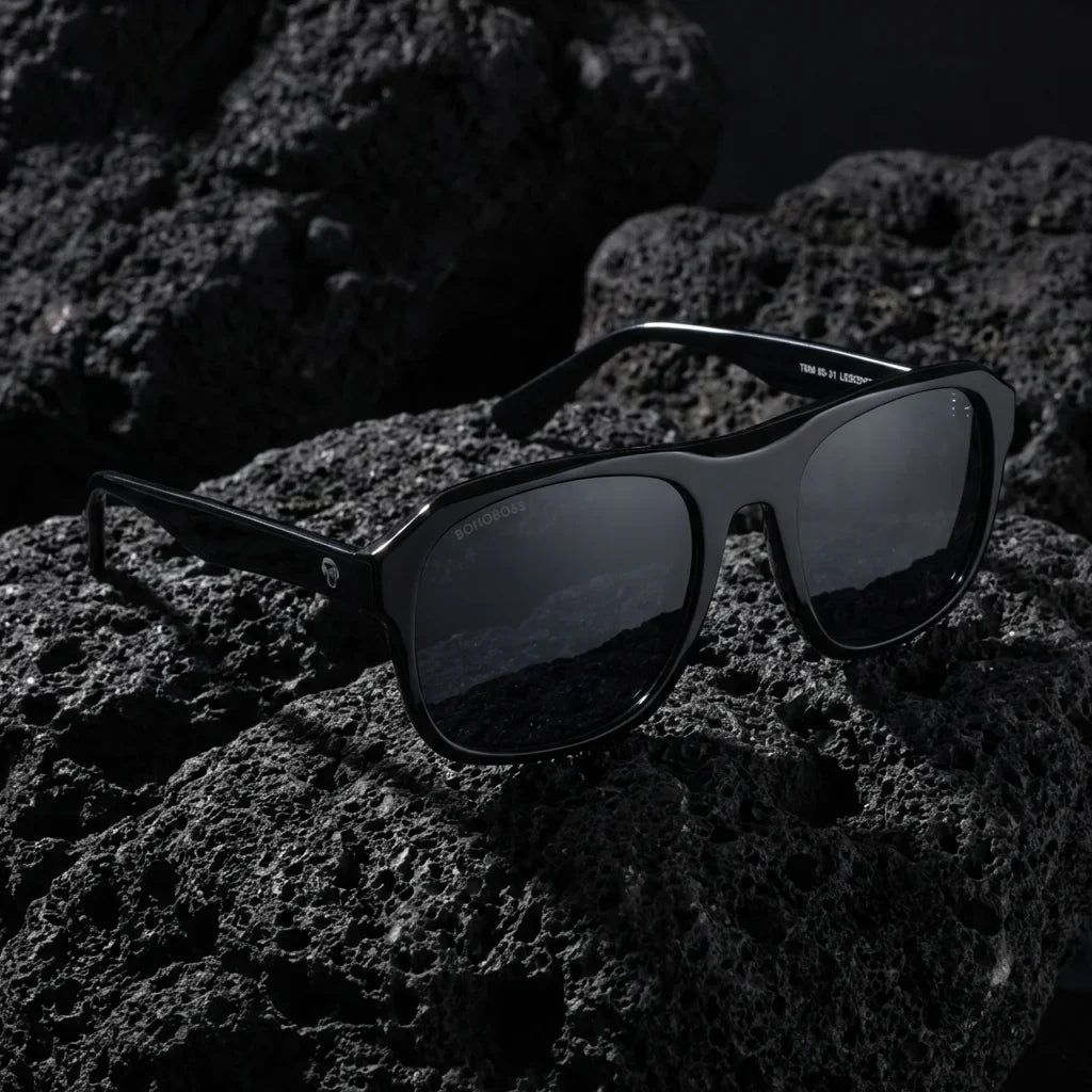 Lentes sol Tom polarizados UV400 sobre roca volcanica textura natural Bonoboss #color_negro