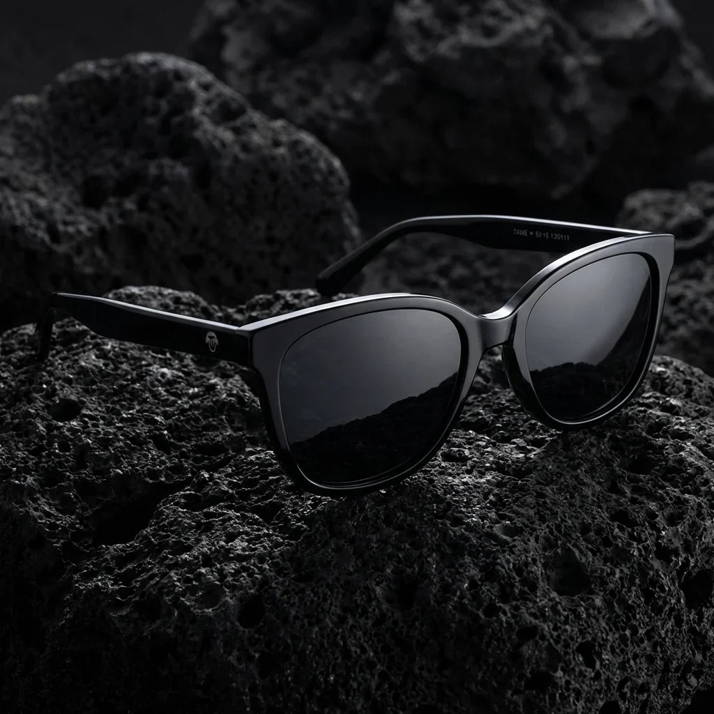 Lentes sol Tiare ❀ polarizados UV400 sobre roca volcanica textura natural Bonoboss #color_negro