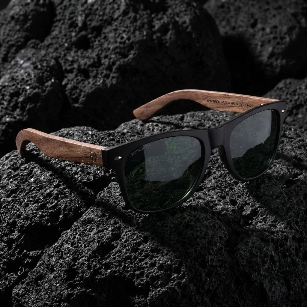 Lentes sol Acacia Nogal polarizados UV400 sobre roca volcanica textura natural Bonoboss #color_g15