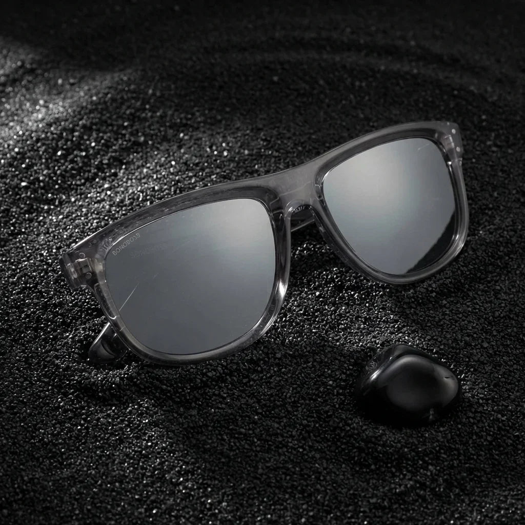 Lentes sol GirlFriend Reverse polarizados UV400 sobre arena negra volcanica Bonoboss #color_espejado-gris