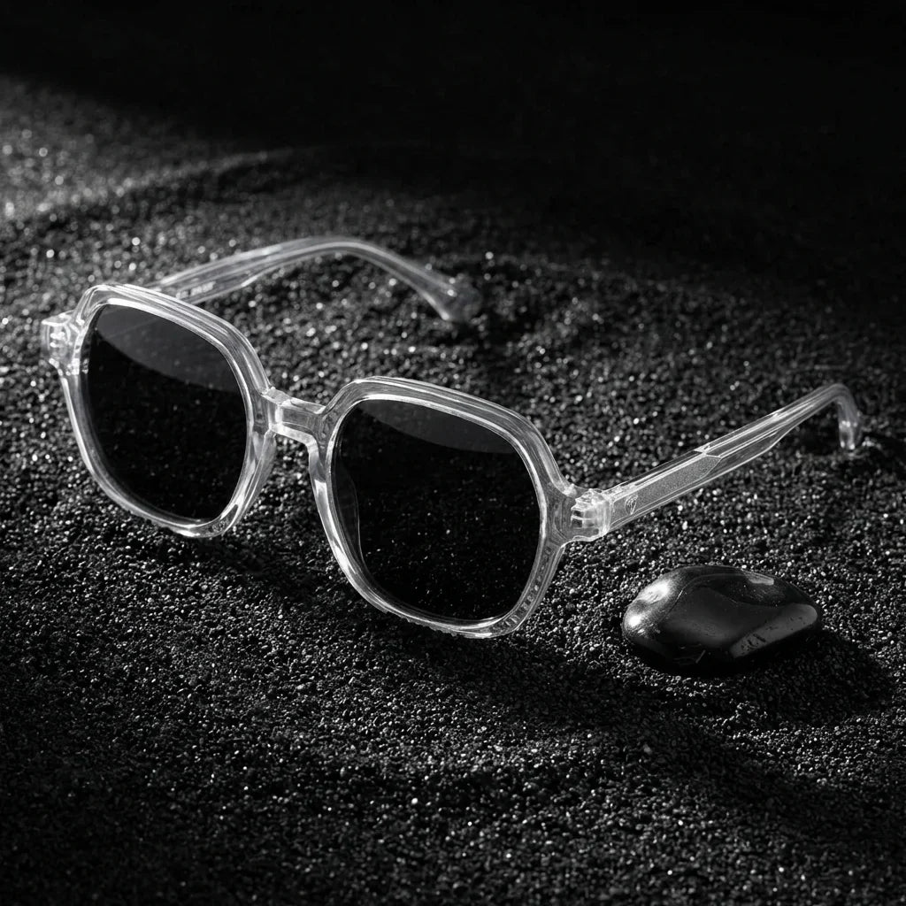 Lentes sol Canarias polarizados UV400 sobre arena negra volcanica Bonoboss #color_transparente