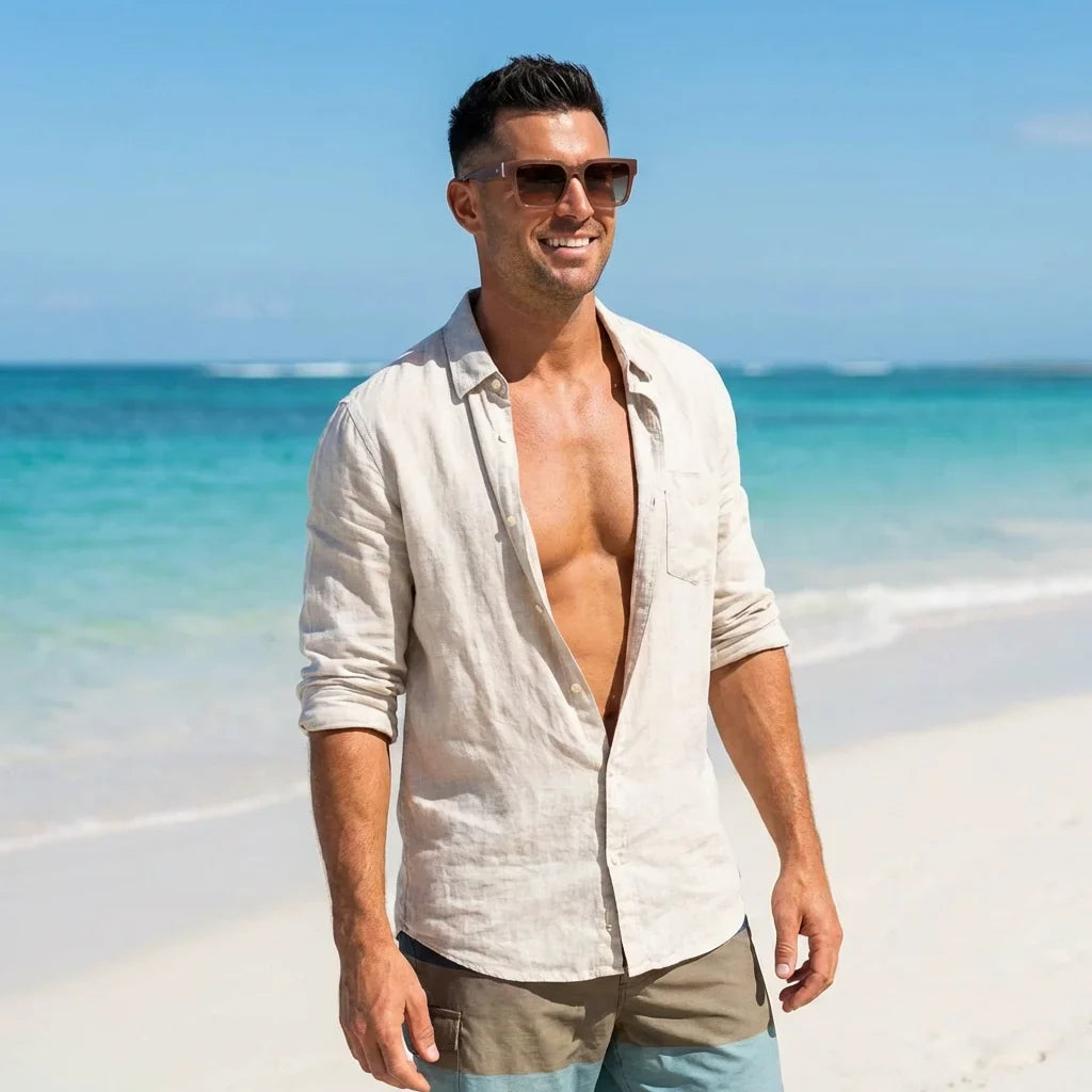 Hombre usando lentes sol Montenegro polarizados UV400 hombre en playa proteccion solar UV400 Bonoboss #color_brown