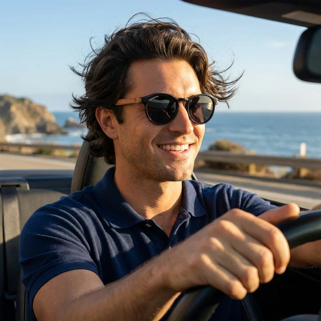 Hombre usando lentes sol Paine bio-acetato polarizados negro conduciendo reduce fatiga ocular UV400 Bonoboss #editorial_detail1 #color_negro