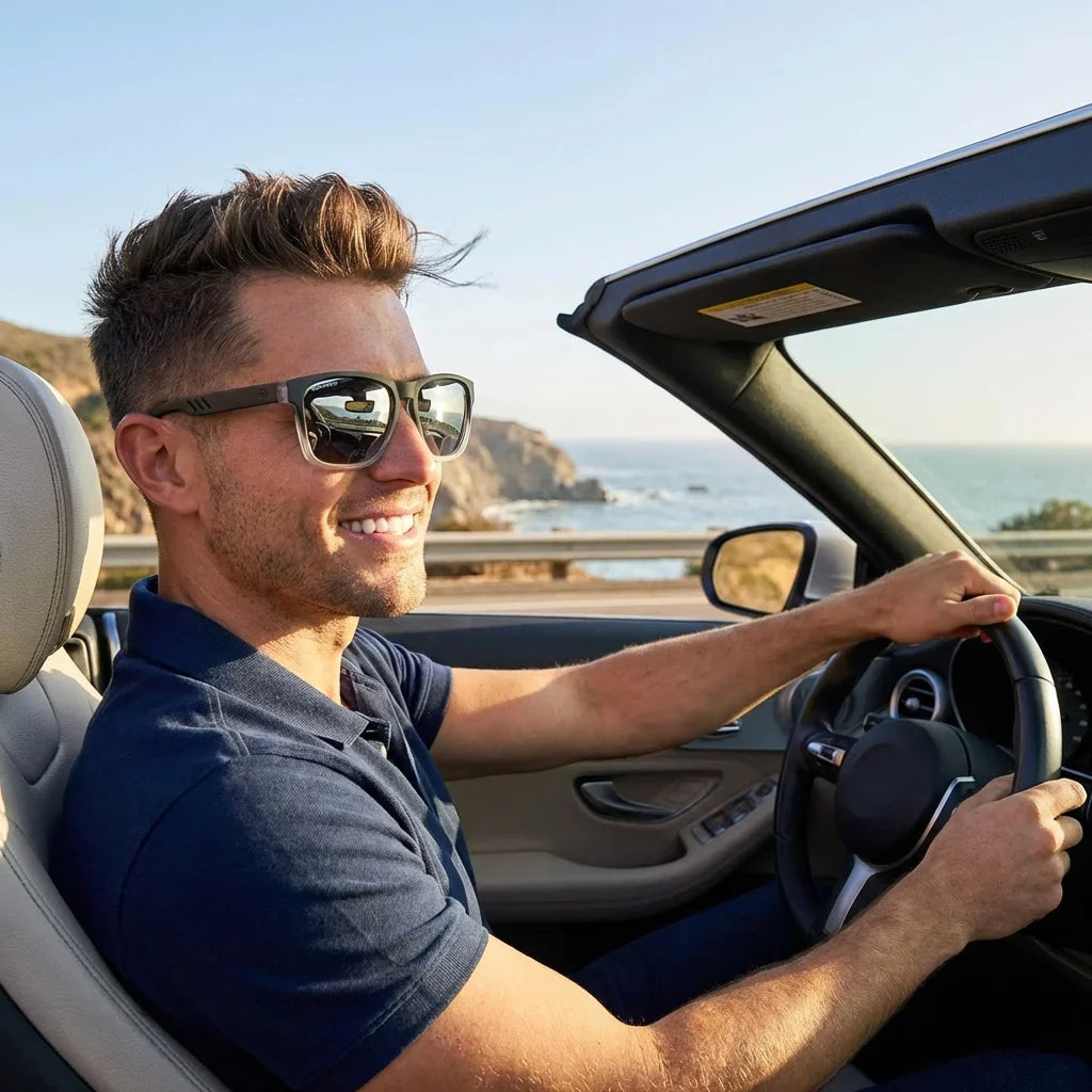 Hombre usando lentes sol Waimea polarizados UV400 hombre conduciendo reduce fatiga ocular Bonoboss #color_espejado-gris