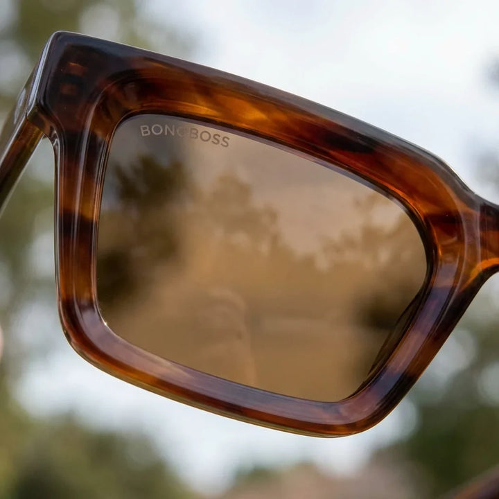 Lentes sol Tokyo polarizados UV400 bio-acetato Brown detalle lente coating espejado precision optica Bonoboss #editorial_detail2 #color_brown