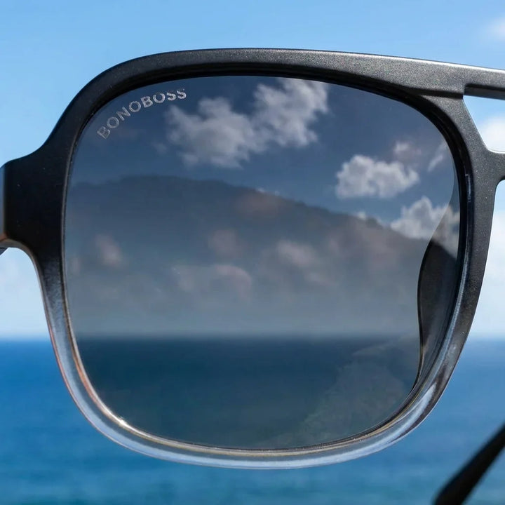 Lentes sol Orson RPET polarizados UV400 RPET reciclado negro close-up lente coating espejado detalle optico Bonoboss #editorial_polarizado #color_negro