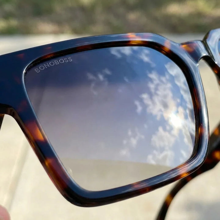 Lentes sol Montenegro polarizados UV400 bio-acetato carey close-up lente coating espejado detalle optico Bonoboss #editorial_grid1 #color_carey