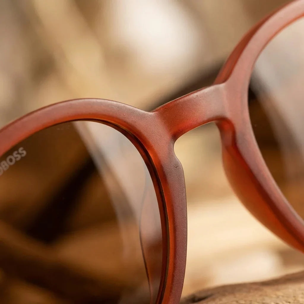Lentes sol Meli Wine polarizados UV400 macro textura acetato vetas detalle premium Bonoboss #color_brown