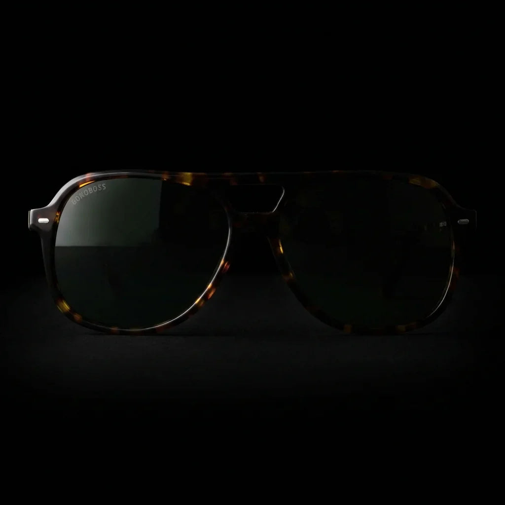 Lentes sol Orson E.D polarizados UV400 frontal dramatico luz editorial Bonoboss #color_carey