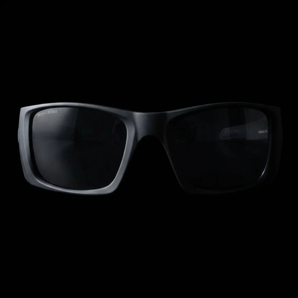 Lentes sol Salmon Seeker polarizados UV400 frontal dramatico luz editorial Bonoboss #color_dark