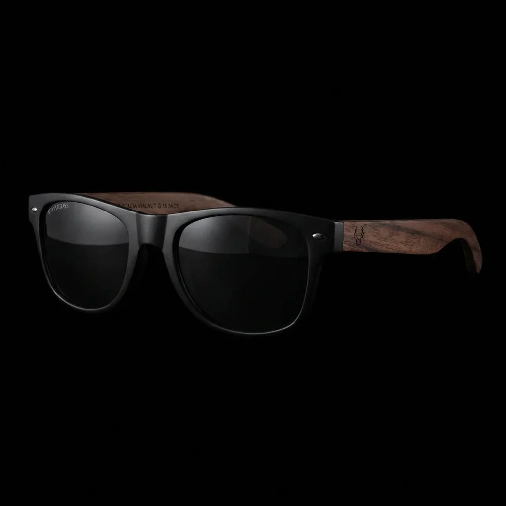 Lentes sol Acacia Nogal polarizados UV400 frontal dramatico luz editorial Bonoboss #color_smoke