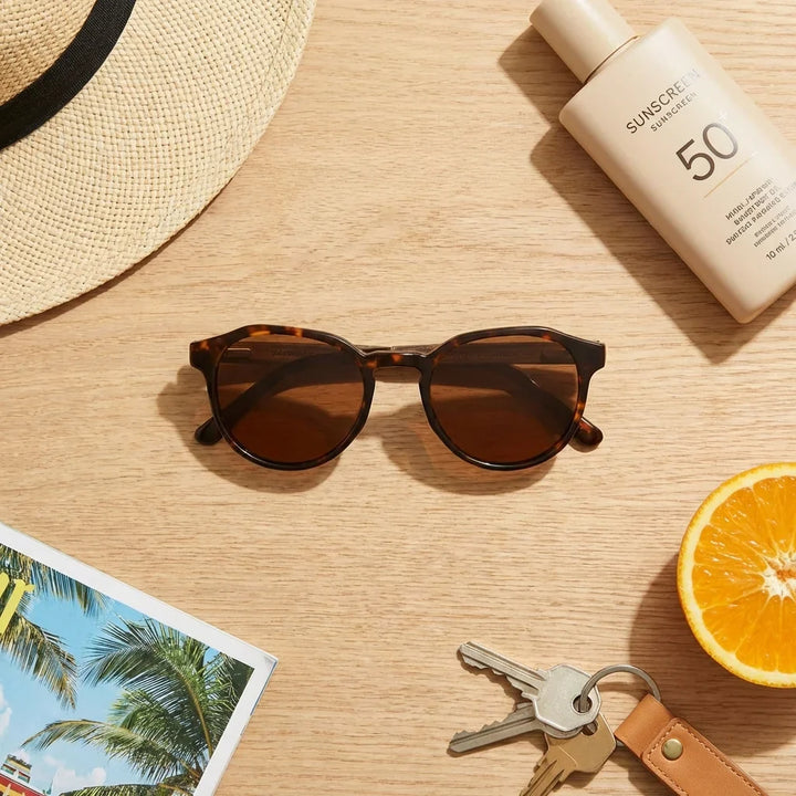 Lentes sol Galapagos polarizados UV400 madera nogal Carey flat lay summer essentials accesorios playa Bonoboss #editorial_detail2 #color_carey