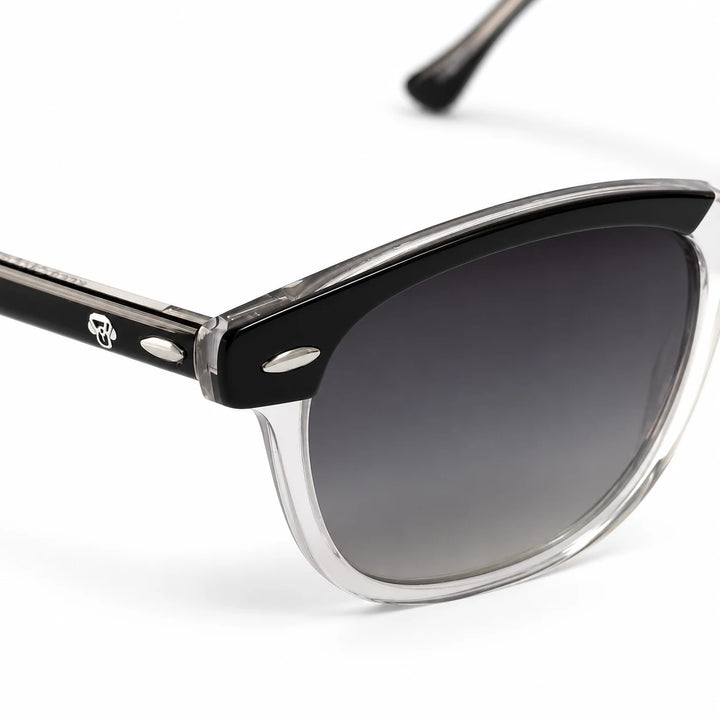 Lentes de sol polarizados Algarrobo Negro y cristal, Lente gris degradado detalle del armazón y logo #editorial_detail1 #color_transparente