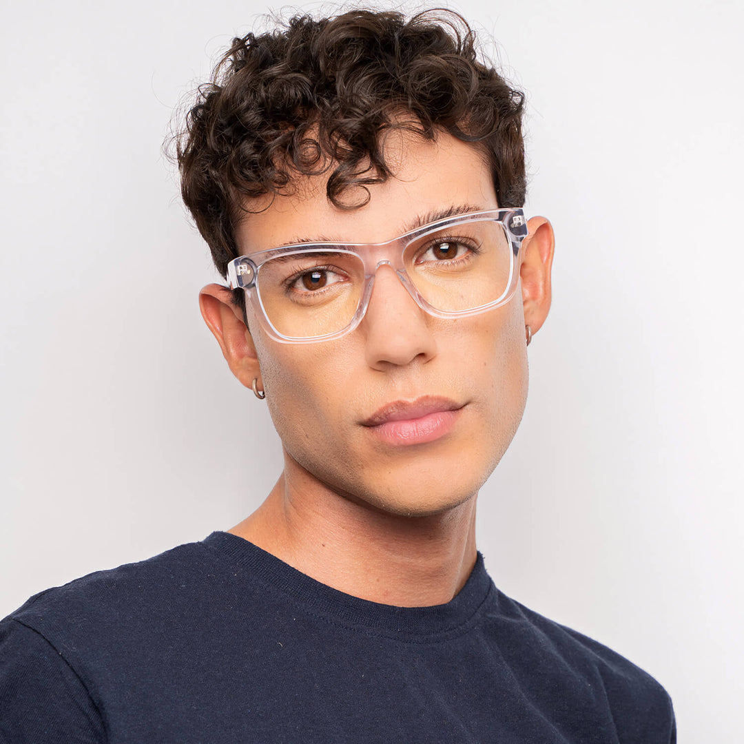 anteojos o armazones ópticos de color transparente de moda y forma cuadrados gruesos para hombre hombre mujer cara redonda opticos multifocales bifocales receta mayorista distribuidor sustentables#color_transparente