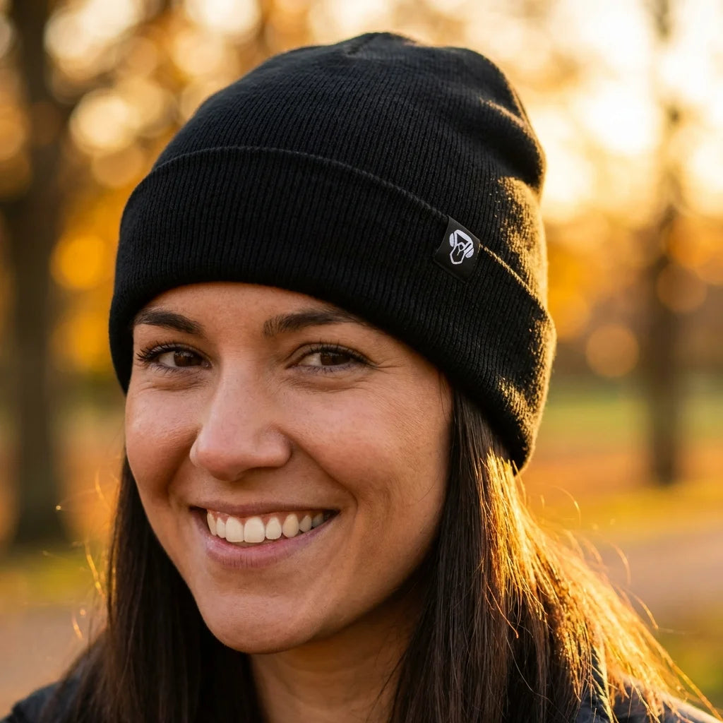 Beanie gorro de invierno retrato luz dorada close-up Bonoboss