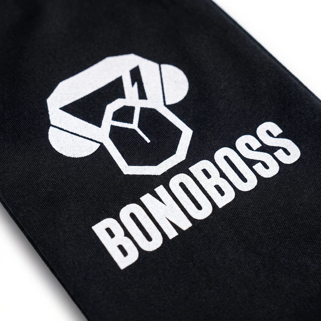 Bolso de Microfibra para Lentes Bonoboss 17x9 cm — detalle macro del logo y la textura de microfibra, set de 2 unidades