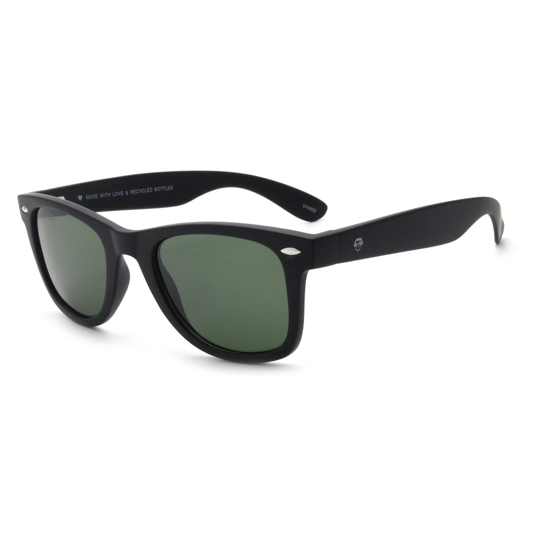 Acacia RPET Negro lentes de sol cristal G15 vista tres cuartos unisex madera reciclada #color_g15