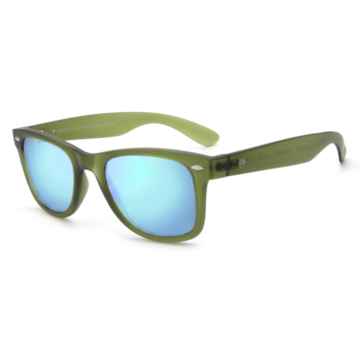 Acacia RPET Olive lentes de sol cristal Espejado Azul vista tres cuartos unisex madera reciclada #color_espejado-azul