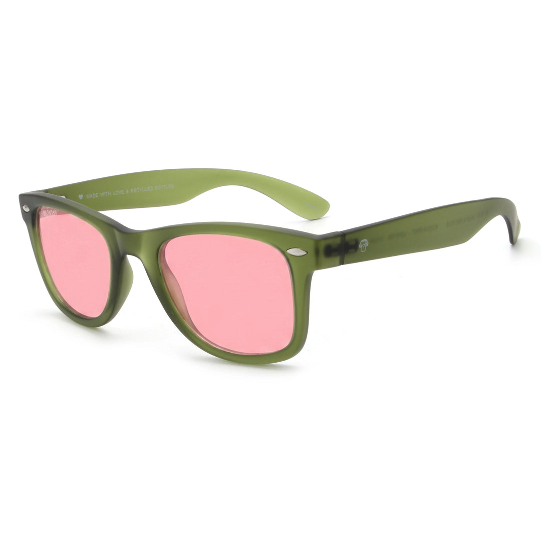 Acacia RPET Olive lentes de sol cristal Pink vista tres cuartos unisex madera reciclada #color_pink