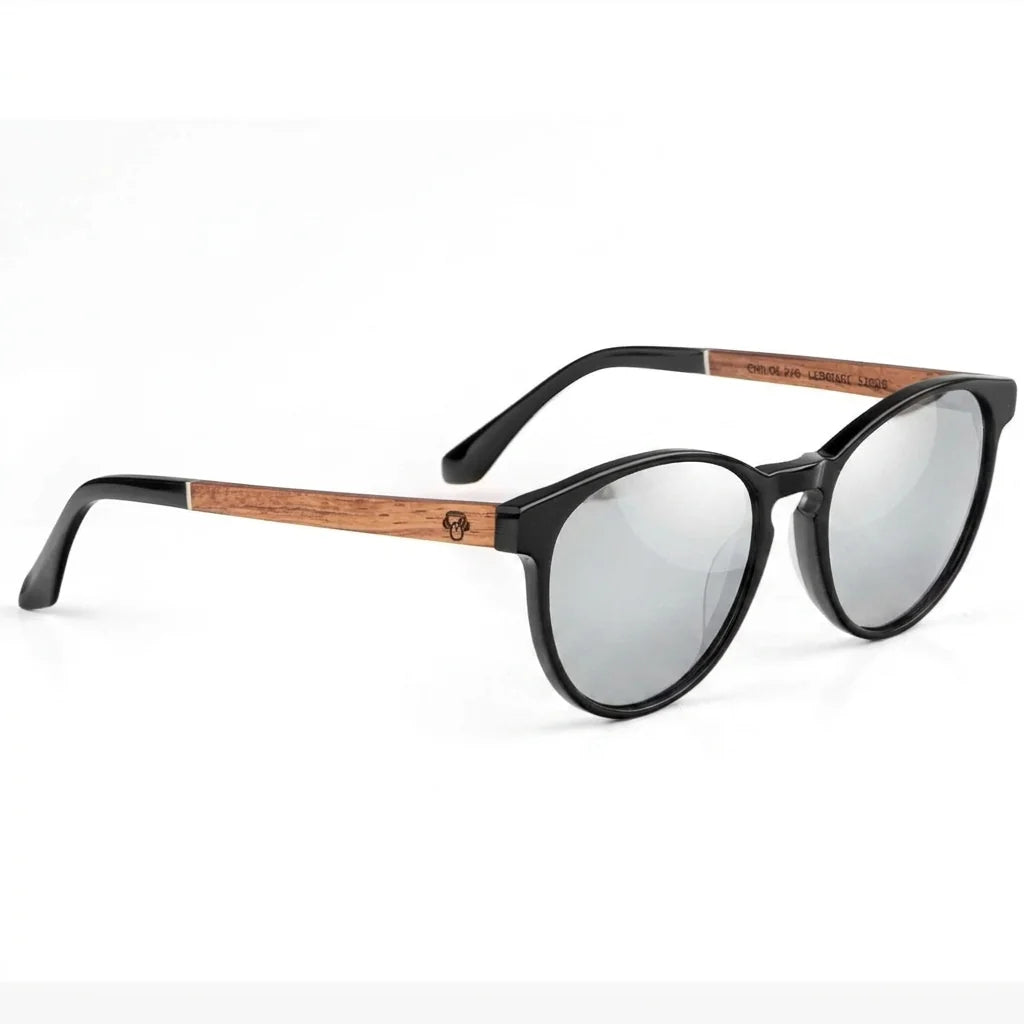 Lentes de sol Bonoboss Chiloé 220 Negro cristal Espejado Silver vista tres cuartos armazón bio-acetato varilla madera UV400 #editorial_angulo45 #color_silver_mirror