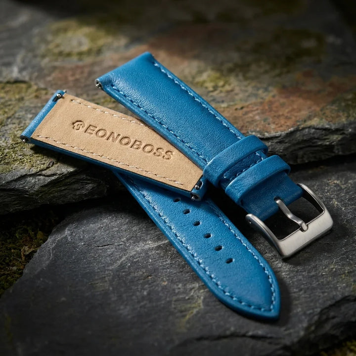 Bonoboss Correa Cuero Premium 22mm Blue - macro textura material natural (v2) #editorial_ctx_macro_texture_v2 #color_blue