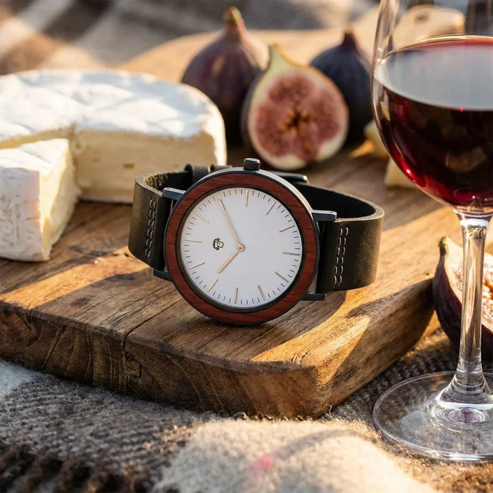 Bonoboss Toki Sándalo Rojo Sport - reloj still life picnic gourmet queso y vino #editorial_ctx_picnic_gourmet #color_negro