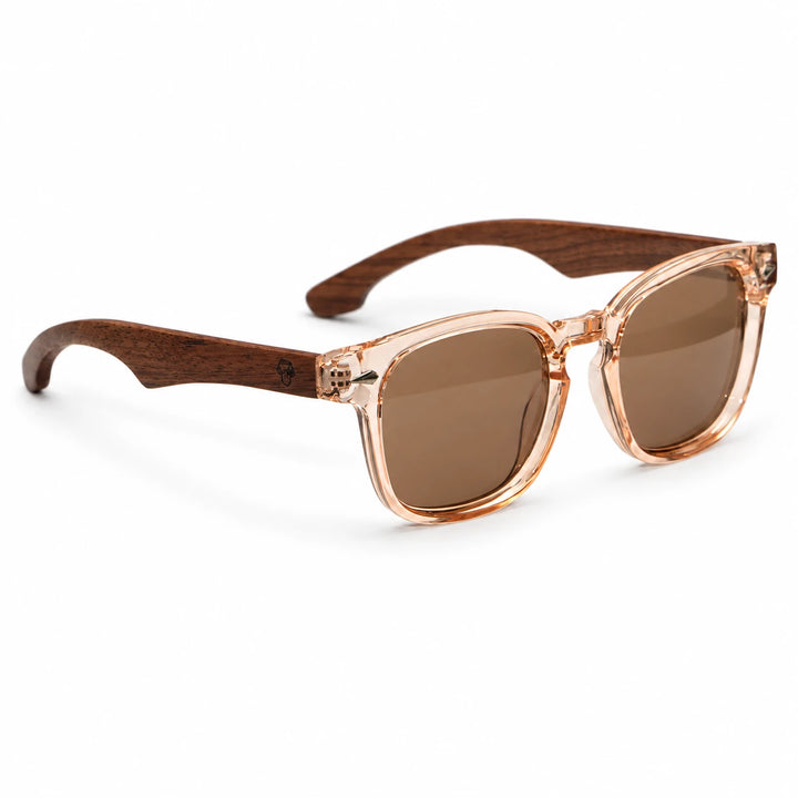 Lentes de sol Bonoboss Creta Brown vista tres cuartos varillas de madera #editorial_angulo45 #color_brown