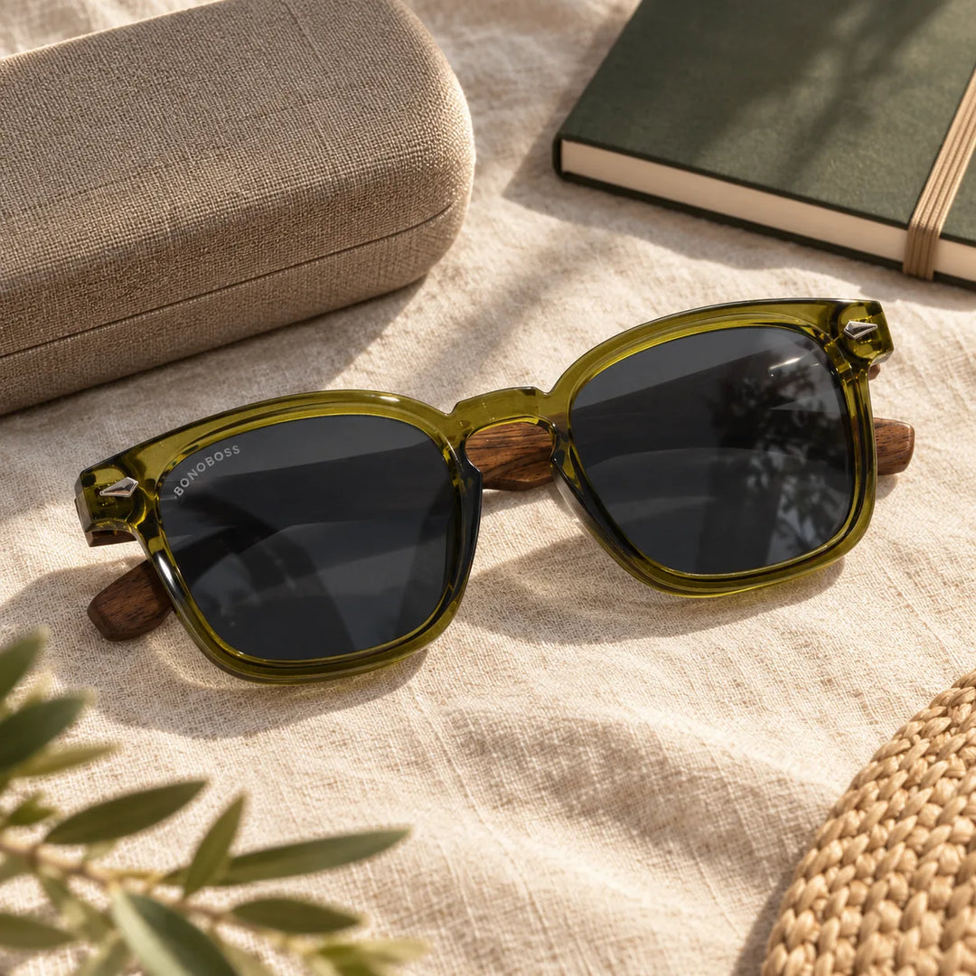Lentes de sol Bonoboss Creta Olive en contexto de estilo de vida #editorial_banner #color_olive