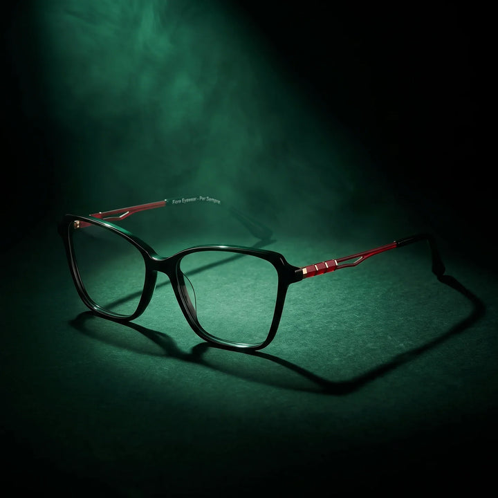 Anteojos Fiore 1006 en negro – bajo un haz de luz teatral
