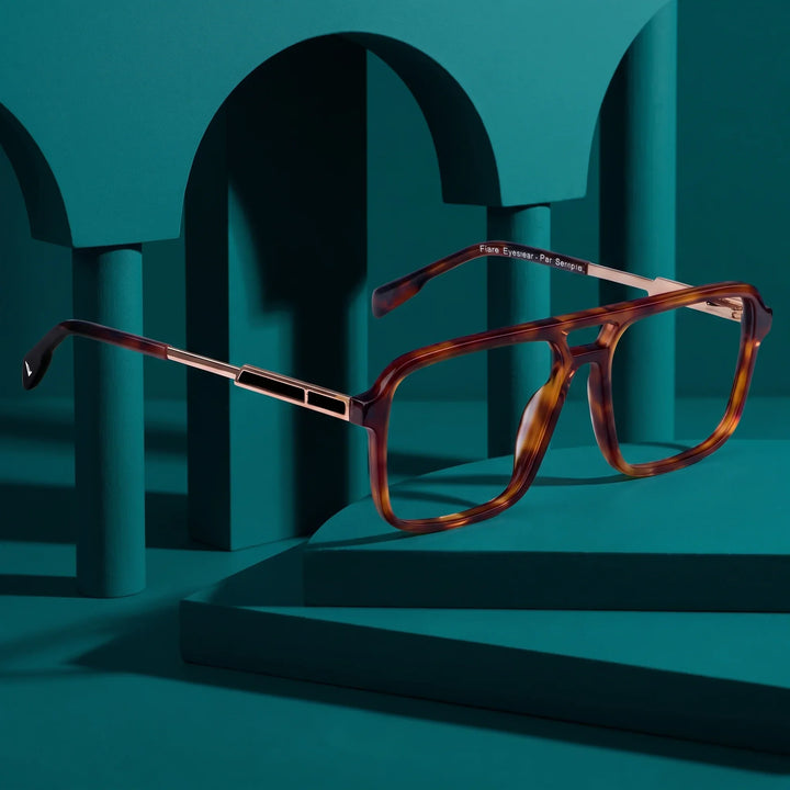 Anteojos Fiore 1014 en brown tortoiseshell – still life among monochrome teal arches