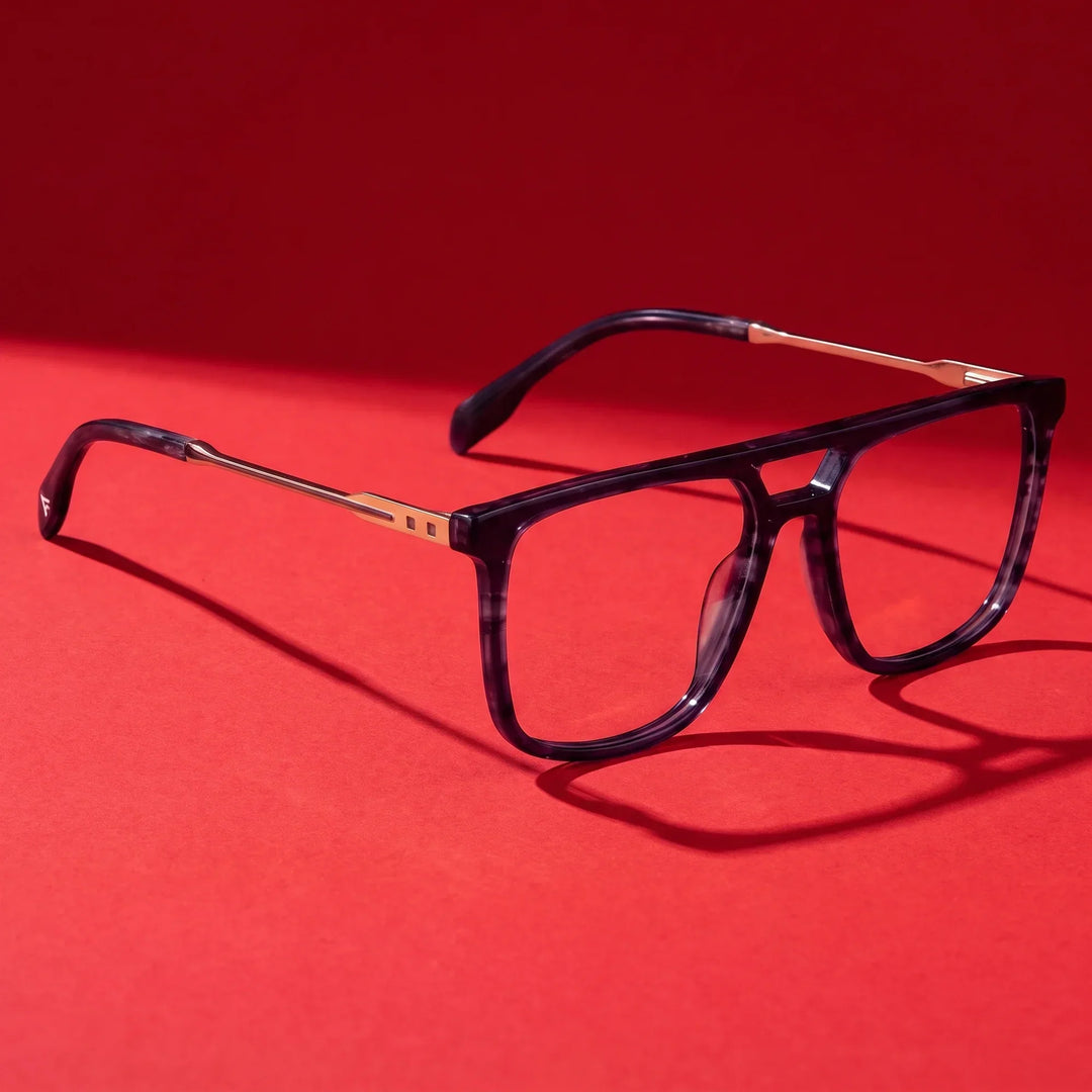 Anteojos Fiore 10177 en gris – editorial still life on a saturated vivid red set