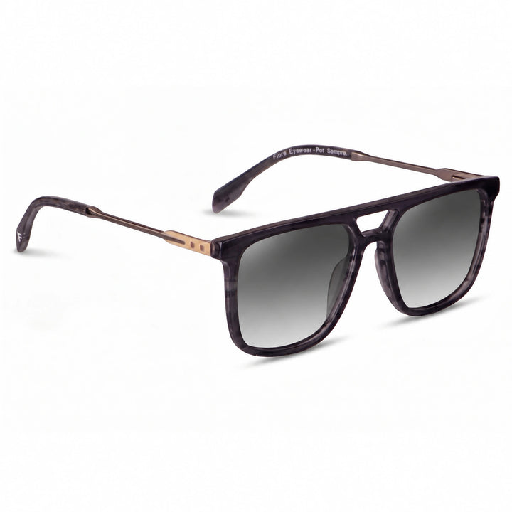 Lentes de sol Fiore 10177 Gris cristal Gradiente Gris polarizado vista tres cuartos mujer #color_gradiente-gris