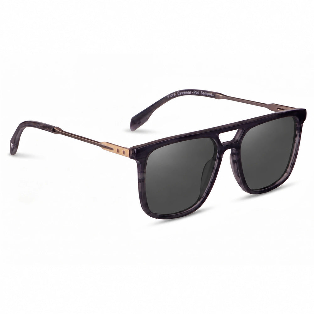 Lentes de sol Fiore 10177 Gris cristal Negro polarizado vista tres cuartos mujer #color_negro