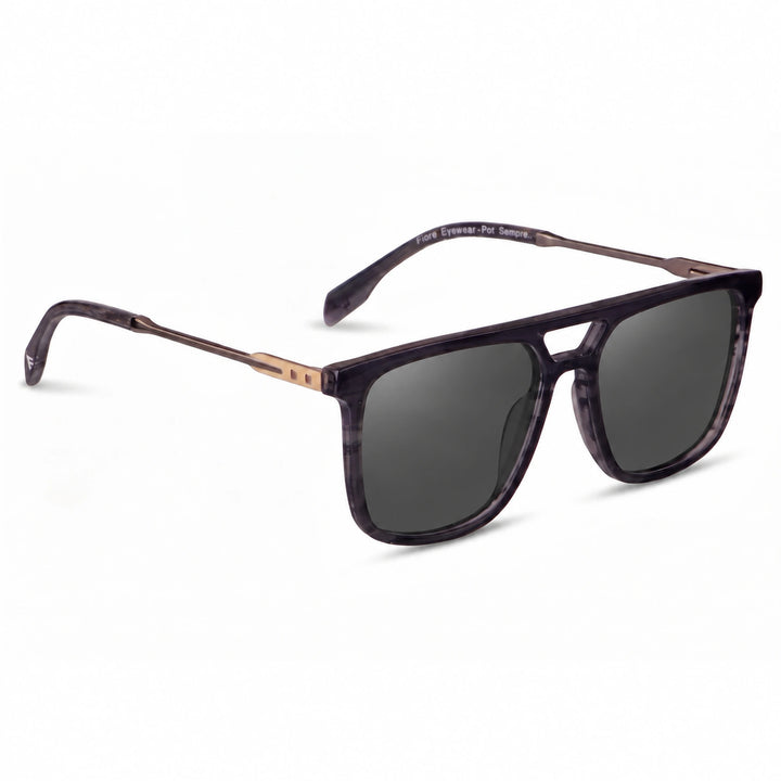 Lentes de sol Fiore 10177 Gris cristal Negro polarizado vista tres cuartos mujer #color_negro