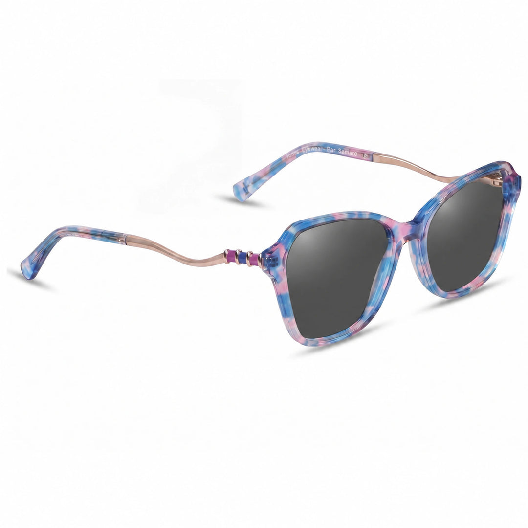 Lentes de sol Fiore 1030 Rosado cristal Negro polarizado vista tres cuartos mujer #color_negro