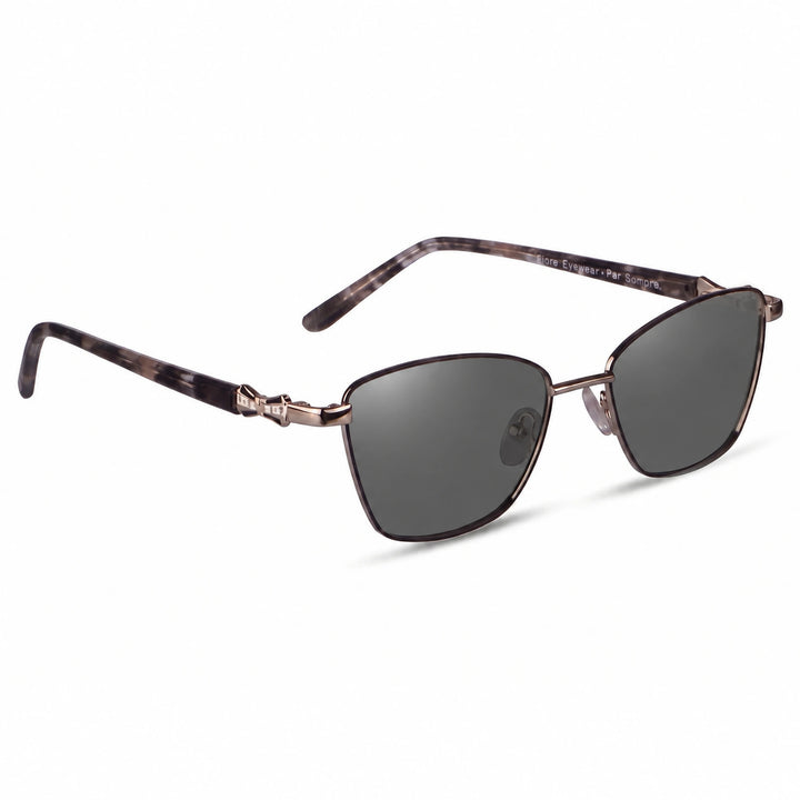 Lentes de sol Fiore 22115 Gris cristal Negro polarizado vista tres cuartos mujer #color_negro
