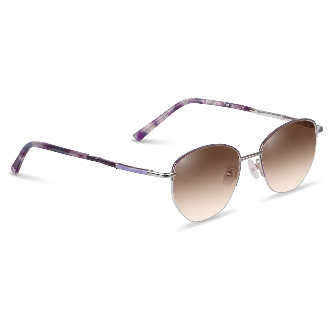 Lentes de sol Fiore 3921 Morado cristal Gradiente Cafe polarizado vista tres cuartos mujer #color_gradiente-cafe