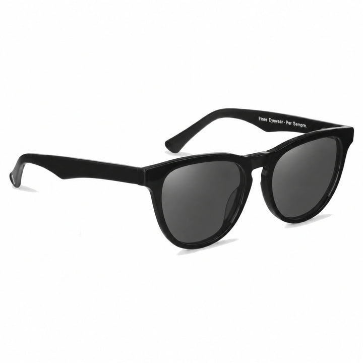 Lentes de sol Fiore 4488 Negro cristal Negro polarizado vista tres cuartos unisex #color_negro