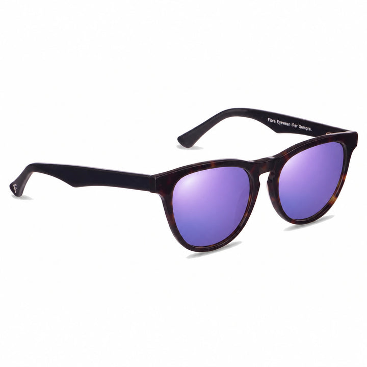 Lentes de sol Fiore 4488 Carey con cristal espejado morado polarizado UV400, vista en tres cuartos para hombre y mujer #color_espejado-morado