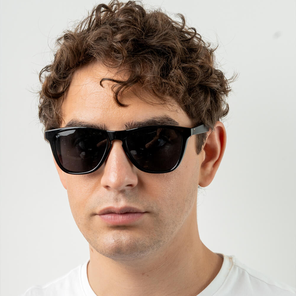 Lentes de sol Polarizados Ovalados LE21273 Opticos Receta Bonoboss