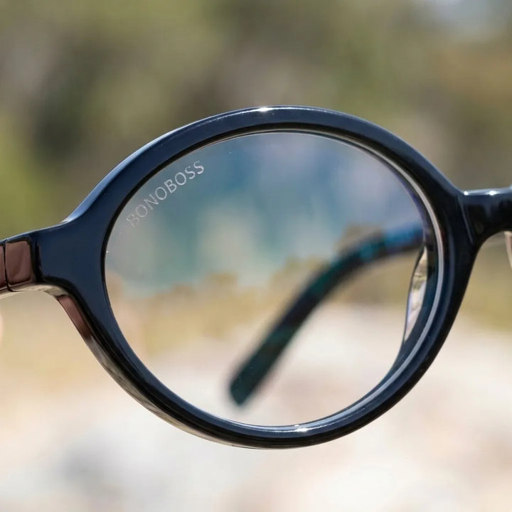 Lentes opticos Guapi Island Negro close-up lente coating antirreflex detalle antirreflex receta optica bio-acetato Bonoboss #editorial_lente-coating #color_negro